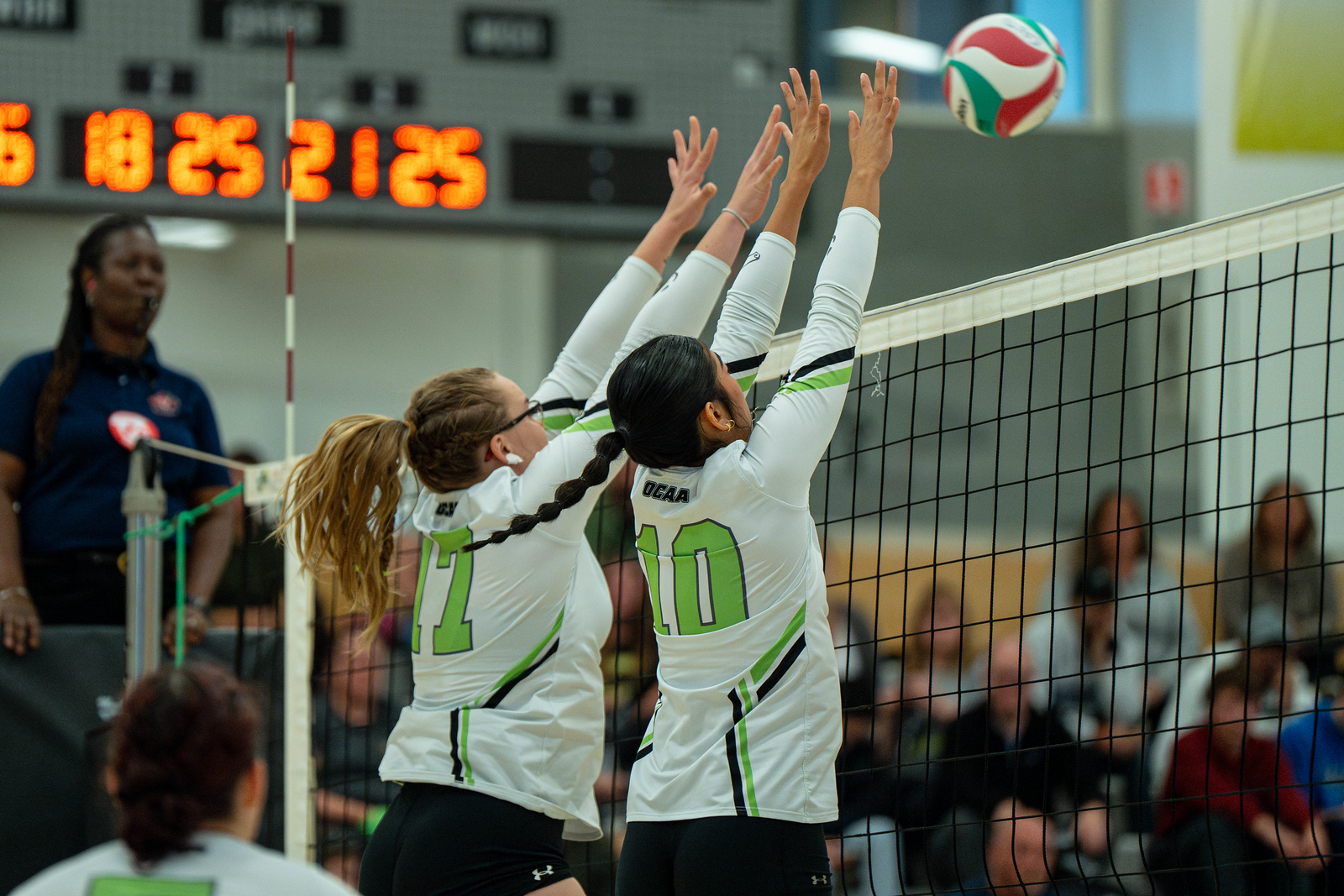 Colts Drop 5-Set Thriller to Grizzlies